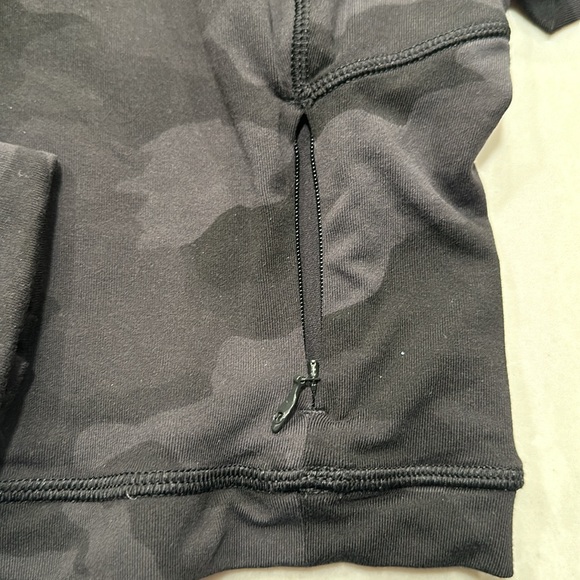 Lululemon 1/2 Zip Cropped - Picture 7 of 10